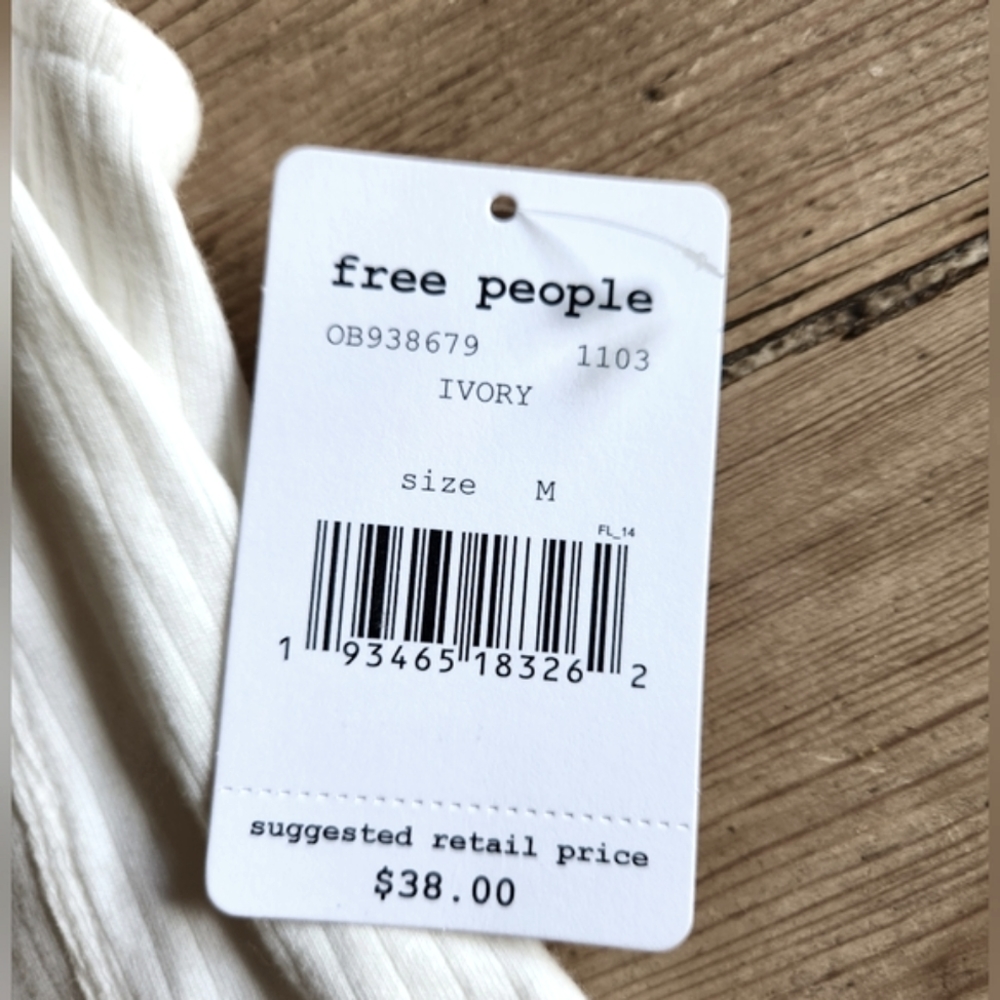 Free people ivory tank top NWT - Picture 3 of 3